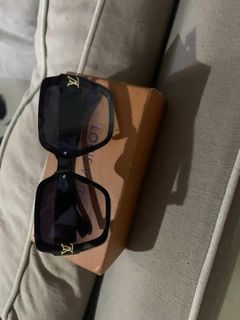 LV sunglasses new in box, unwanted gift RRP $800