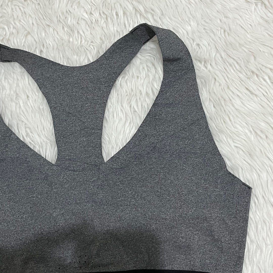M) All in Motion Padded Sportsbra, Women's Fashion, Activewear on Carousell