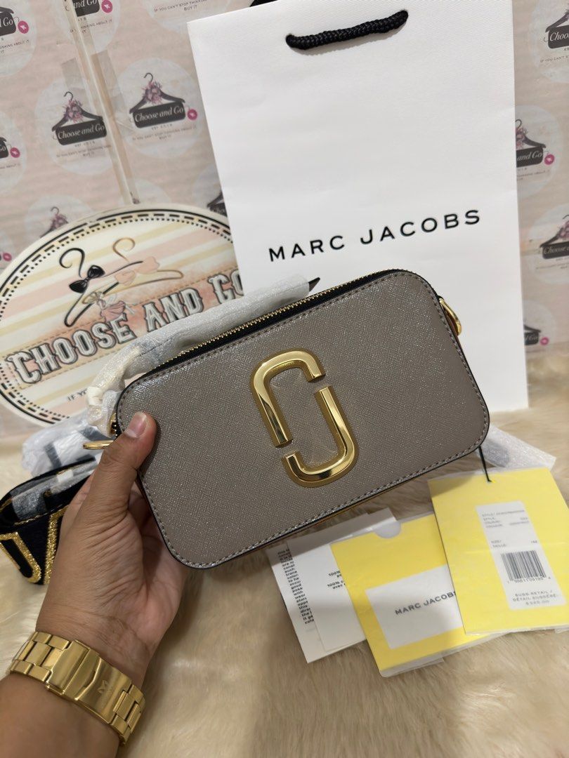 MARC JACOBS The Snapshot in Cement/Multi – Cayman's