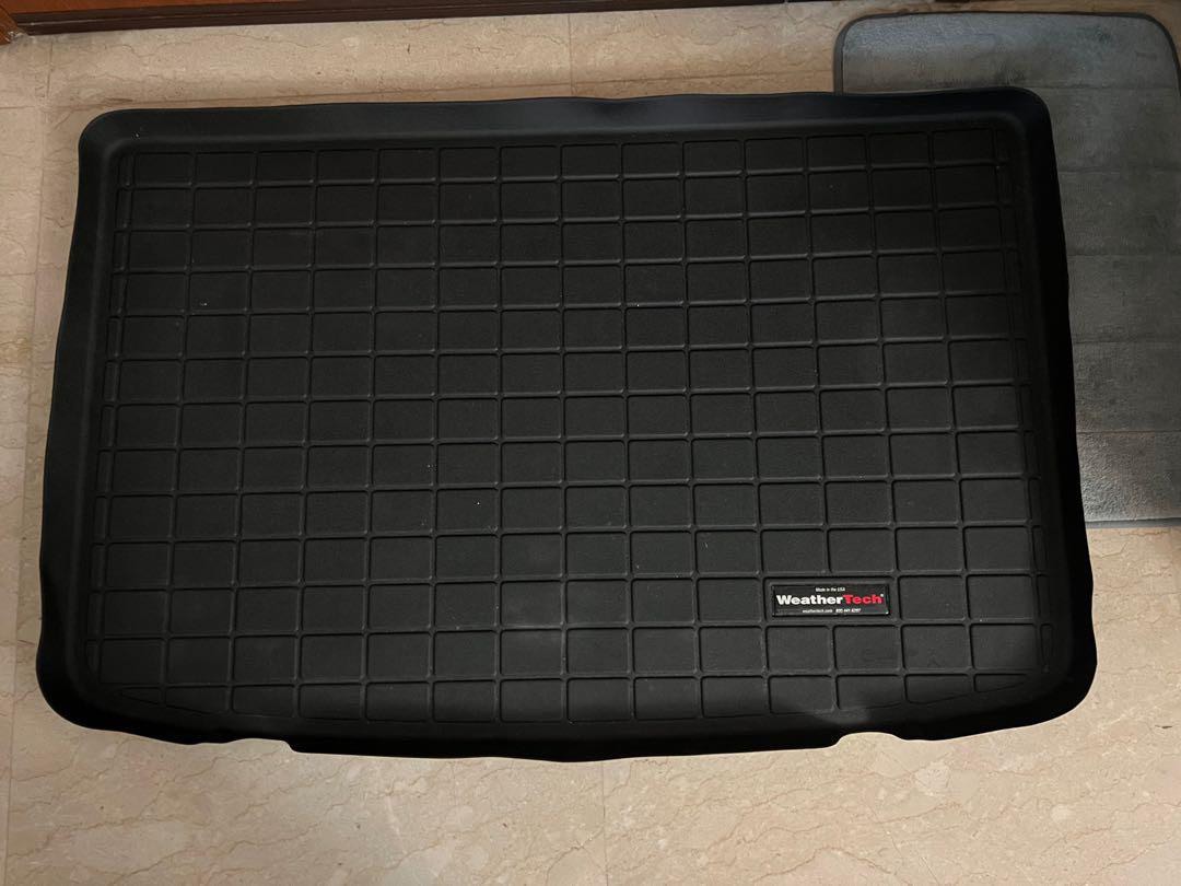 Mercedes A180 W176 Boot Mat, Car Accessories, Accessories on Carousell