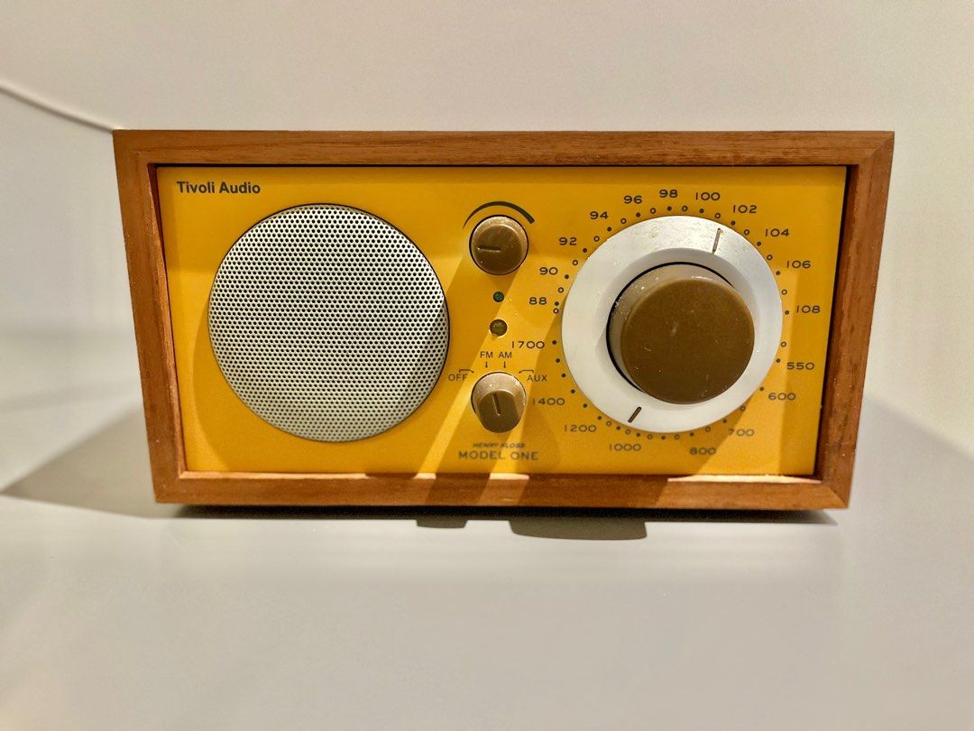 Model One Henry Kloss AM FM table radio Audio Other Audio