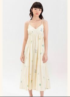 (Category: ) located in . Submitted by shopperholic.preloved (Listing ID 1256967596, Image 1). Description: .