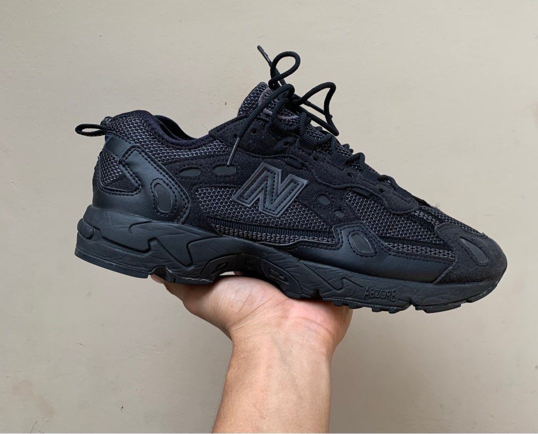 Nike shop 827 black