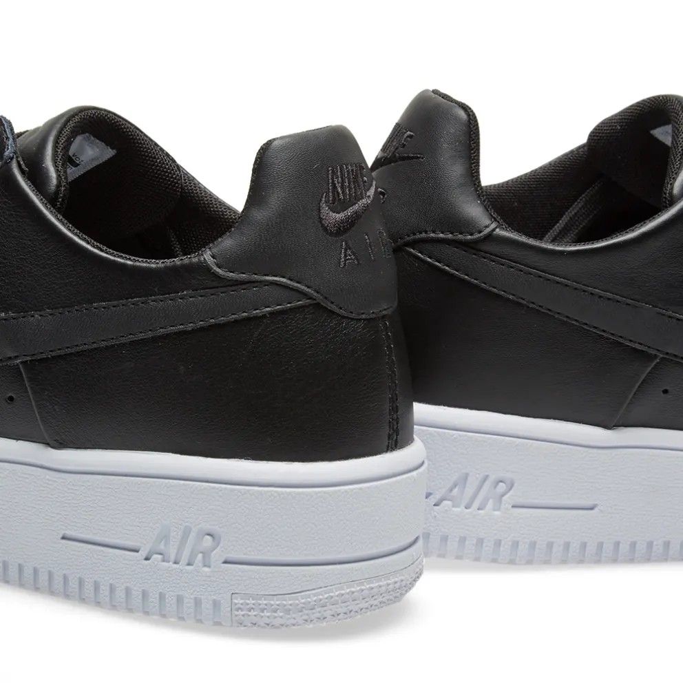 nike ultraforce black