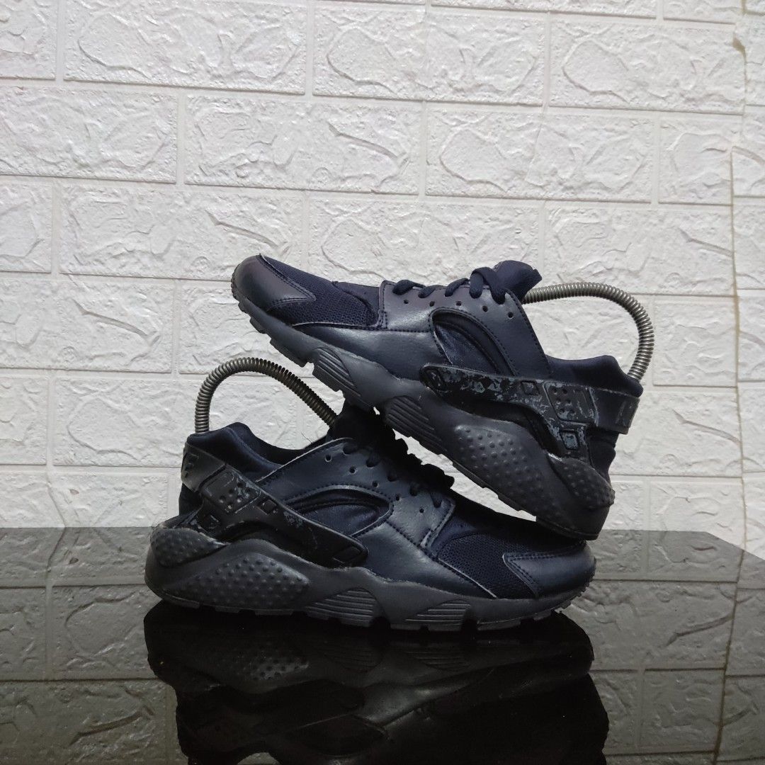 Nike Air Huarache size 39 ORIGINAL SECOND Fesyen Wanita Sepatu