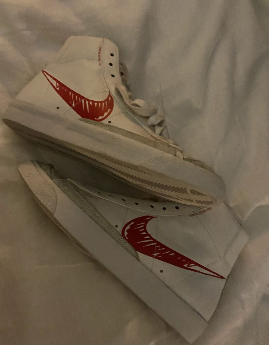 Blazer mid 77 store vintage red sketch