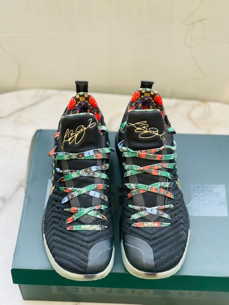 Lbj 16 watch the throne hot sale