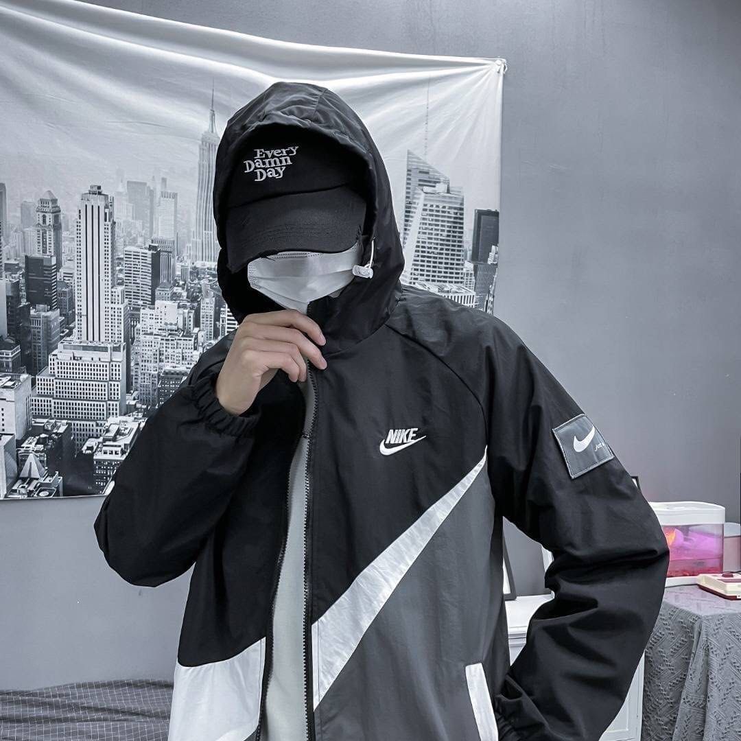 Women's light hoodie online