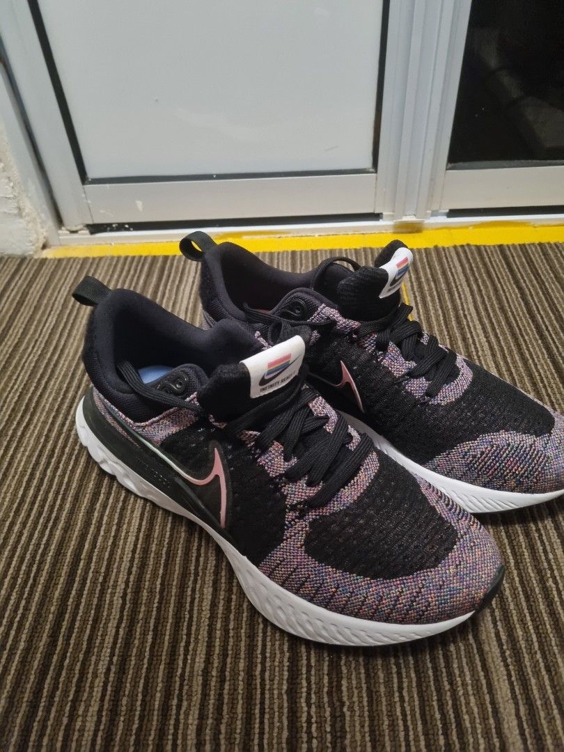 React best sale 2 nike