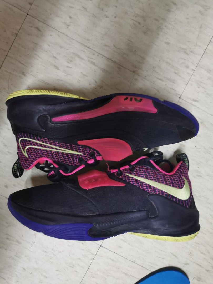 Nike online hyperrev 216