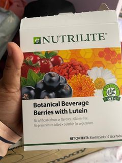 Nutrilite Botanical Beverage Berries with Lutein