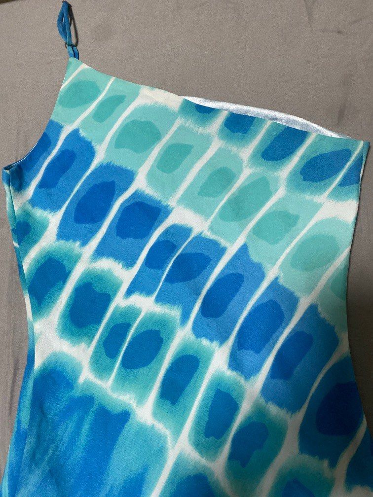 One shoulder dress (Category: Dresses) located in Manila. Submitted by stuffbybees (Listing ID 1256957907, Image 3). Description: .