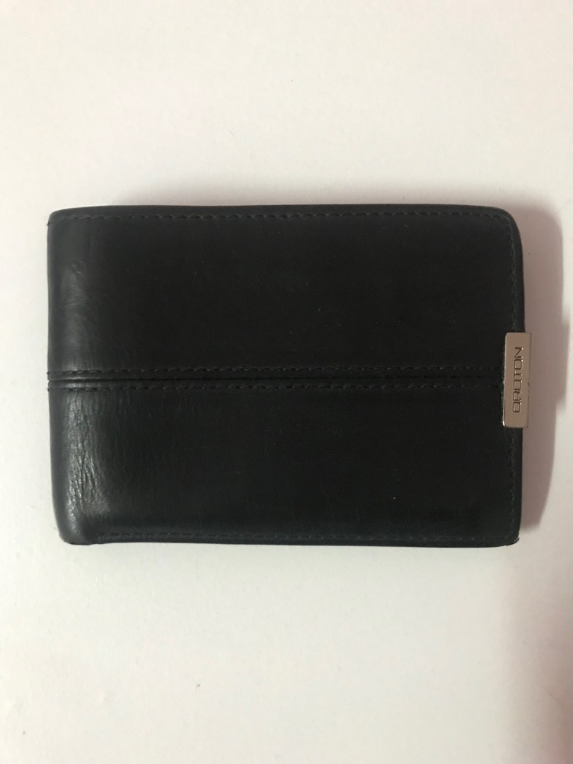 Oroton Wallet, Men's Fashion, Watches & Accessories, Wallets & Card