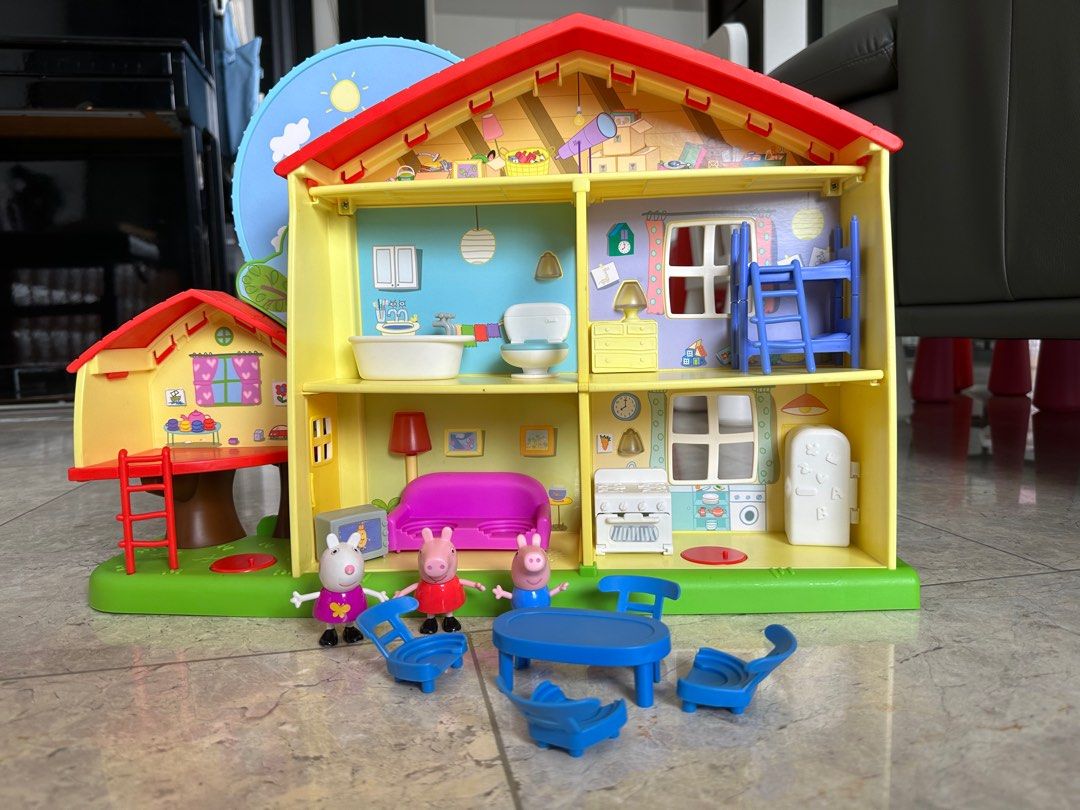 Peppa Pig Peppa's Adventures Peppa's Playtime to Bedtime House
