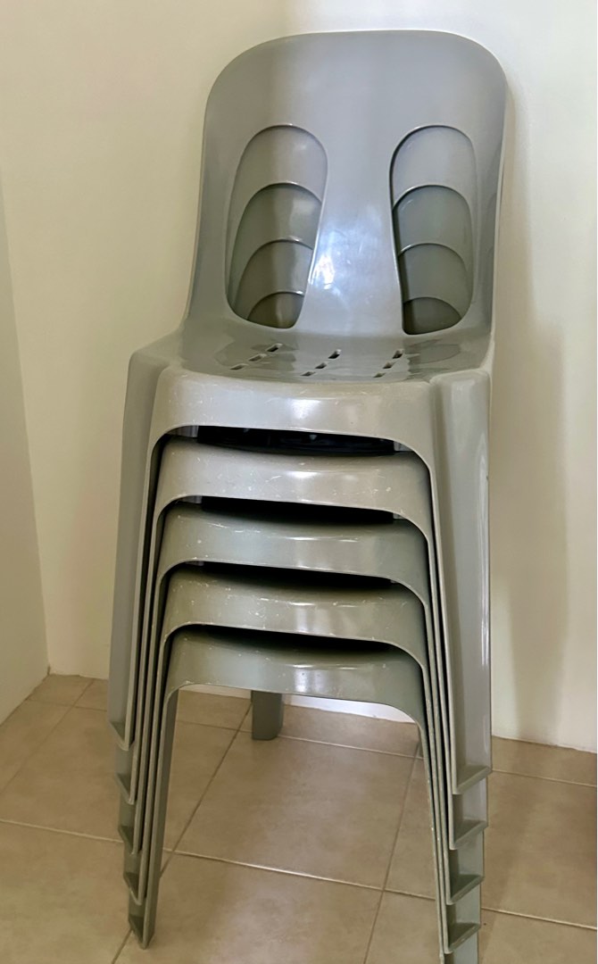 Plastic chairs, Furniture & Home Living, Furniture, Chairs on Carousell