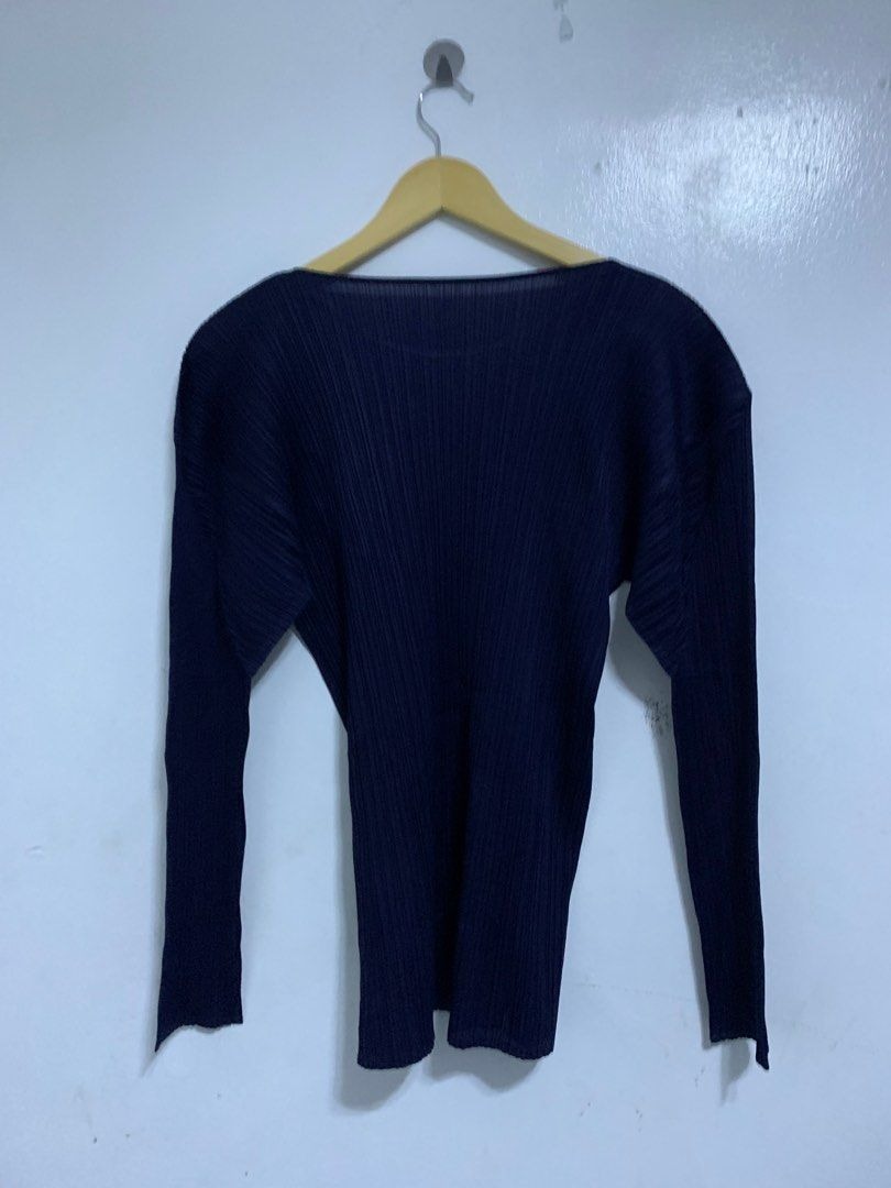 ISSEY MIYAKE PLEATS PLEASE top