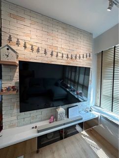 (Category: ) located in . Submitted by alexzeee (Listing ID 1256971543, Image 1). Description: .
