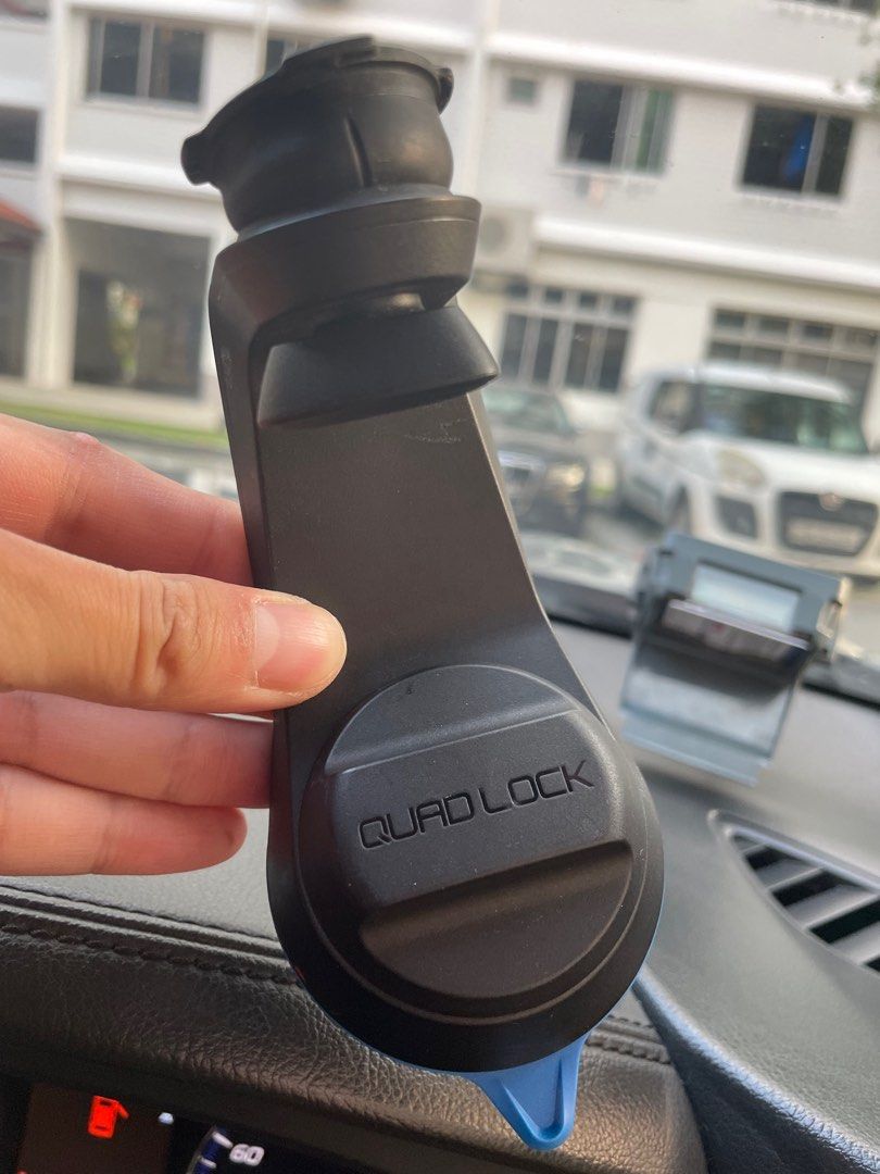 Quad Lock Car Mount, Car Accessories, Accessories on Carousell