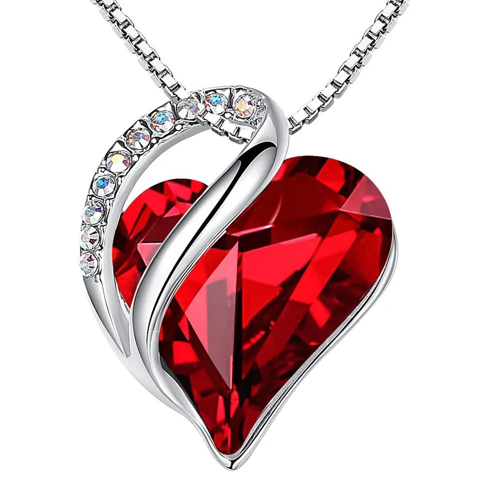 Red diamond outlet heart necklace