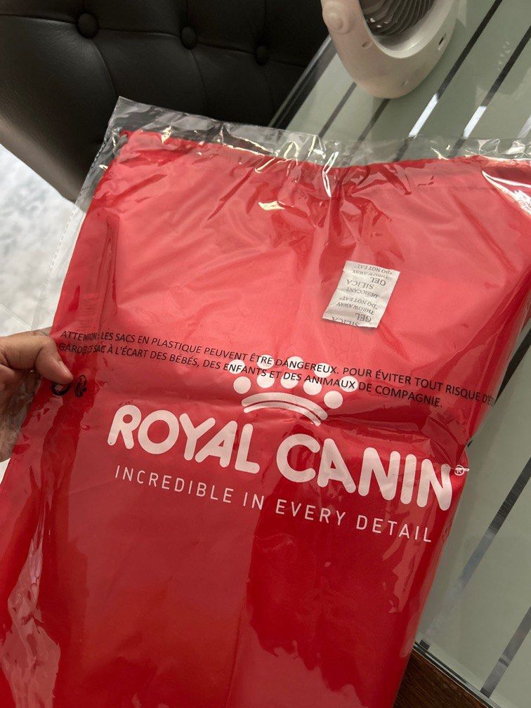 Royal canin backpack hot sale
