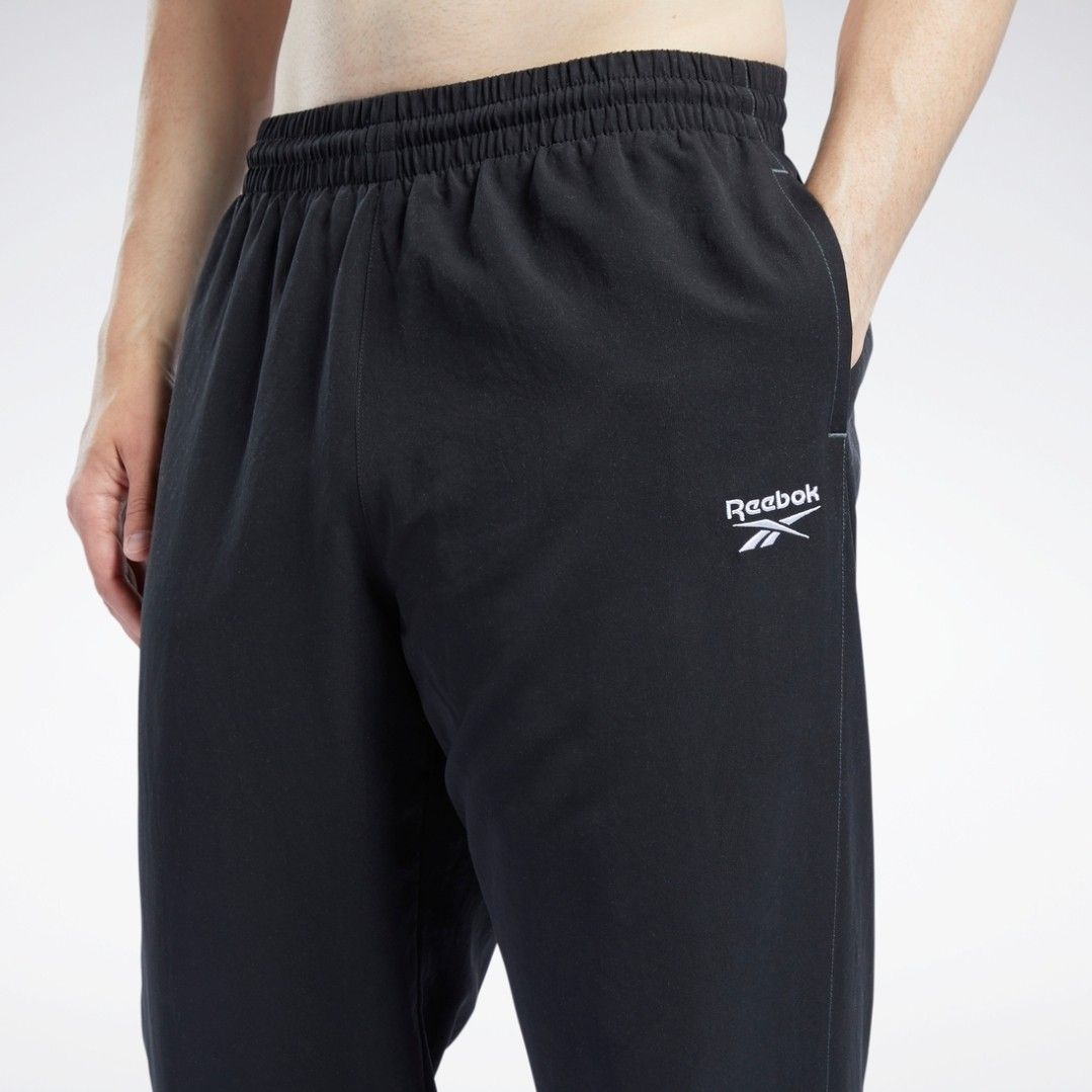 Reebok retro joggers in black bq5422 shop