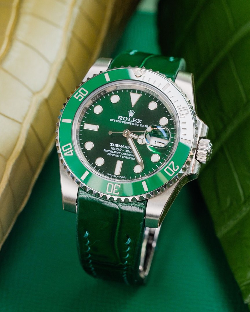 Rolex submariner Hulk, Luxury, Watches on Carousell