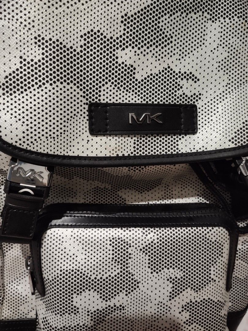 Michael kors deals rucksack sale