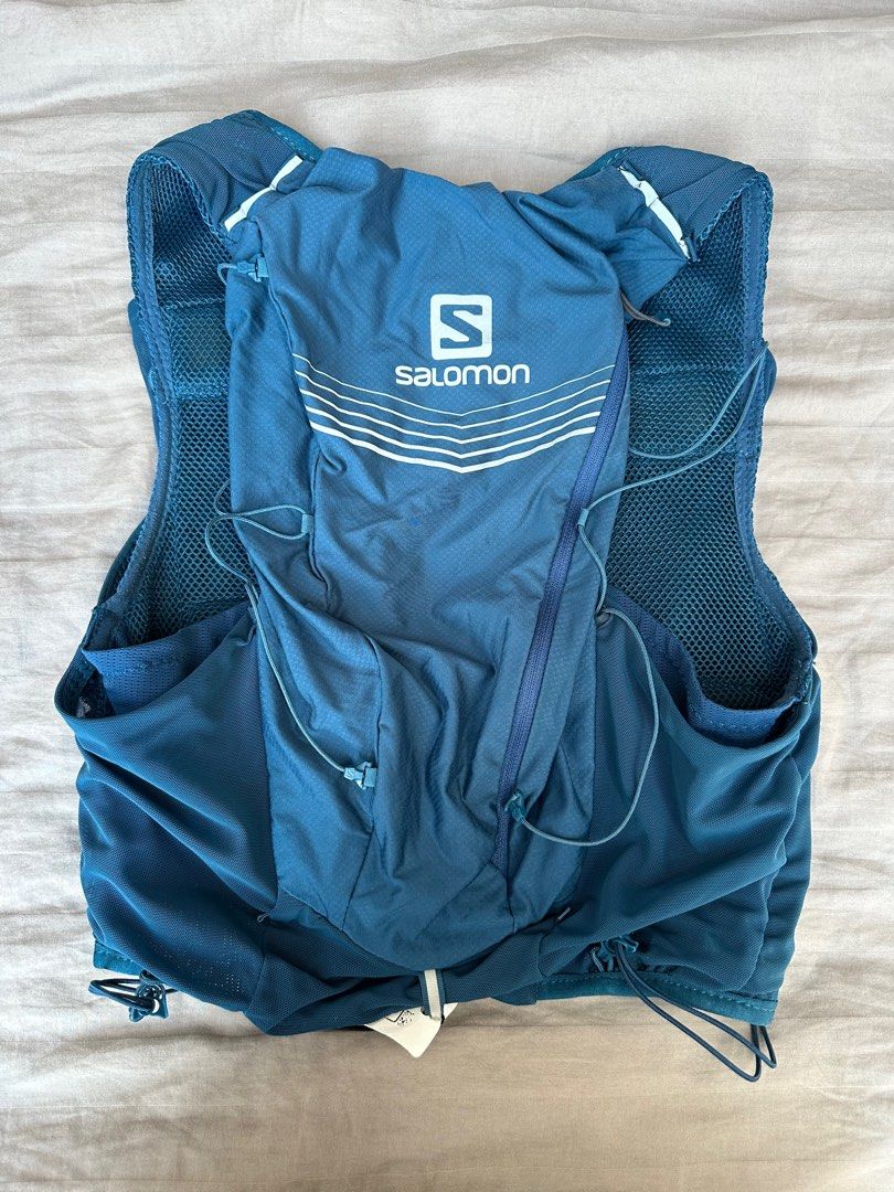 Salomon adv skin 12l hotsell set hydration vest