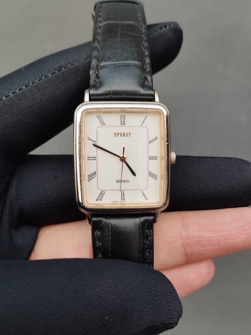 Seiko tank 5S21-5A00 メンズ腕時計 Seiko Spirit 5S21-5A00 from 1988 – Paleh