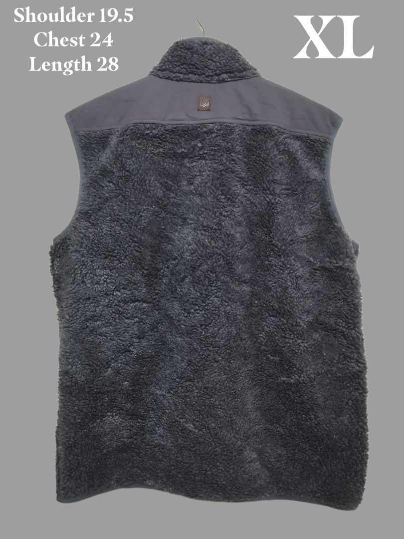SHERPA ADVENTURE GEAR TINGRI FLEECE VEST Men s Fashion Coats Jackets and Outerwear on Carousell