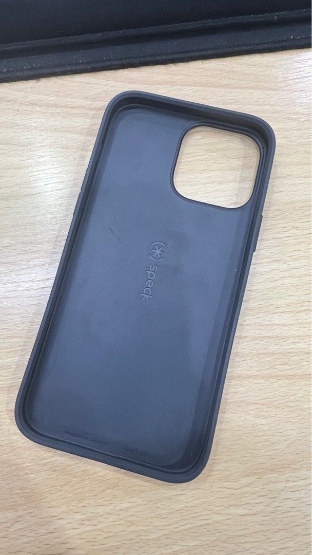 Speck Candyshell Pro iPhone 13 Pro Max iPhone 12 Pro Max (Category: Cases & Sleeves) located in Paranaque City. Submitted by migs. (Listing ID 1256972444, Image 2). Description: No damages. No scratches. No issue. Location: Parañaque .