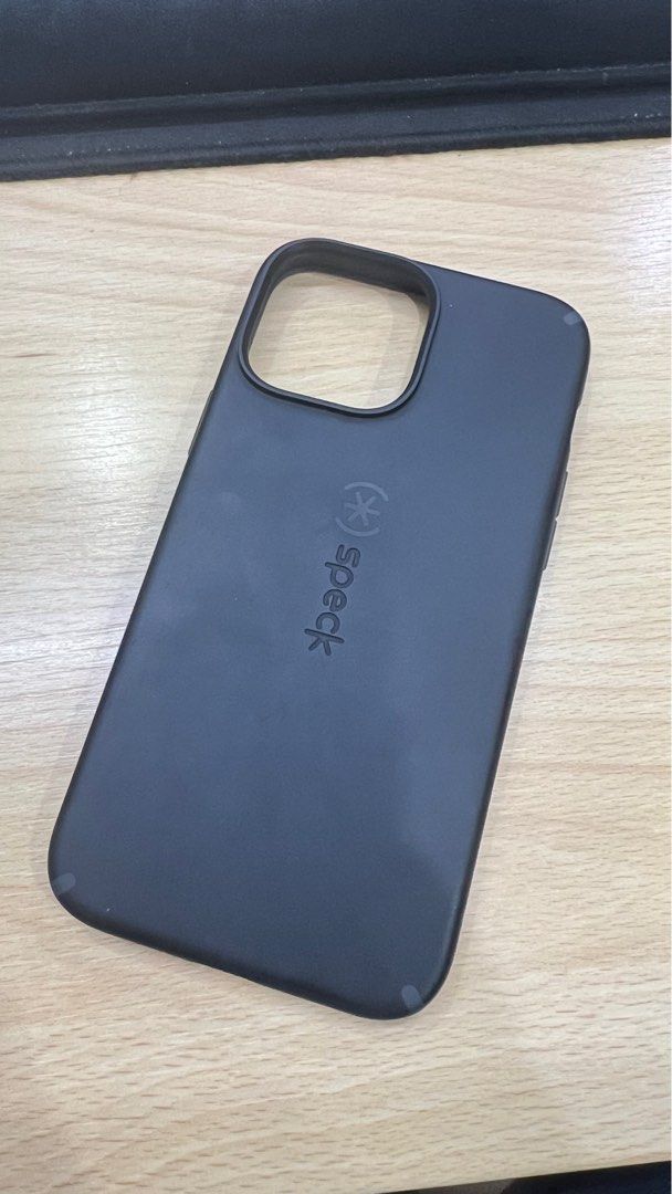 Speck Candyshell Pro iPhone 13 Pro Max iPhone 12 Pro Max (Category: Cases & Sleeves) located in Paranaque City. Submitted by migs. (Listing ID 1256972444, Image 1). Description: No damages. No scratches. No issue. Location: Parañaque .