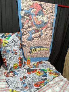 SUPERMAN BATH T. WITH PILLOWCASE