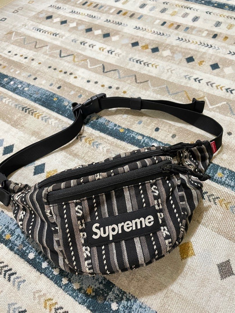 Supreme shoulder bag fanny pack sales