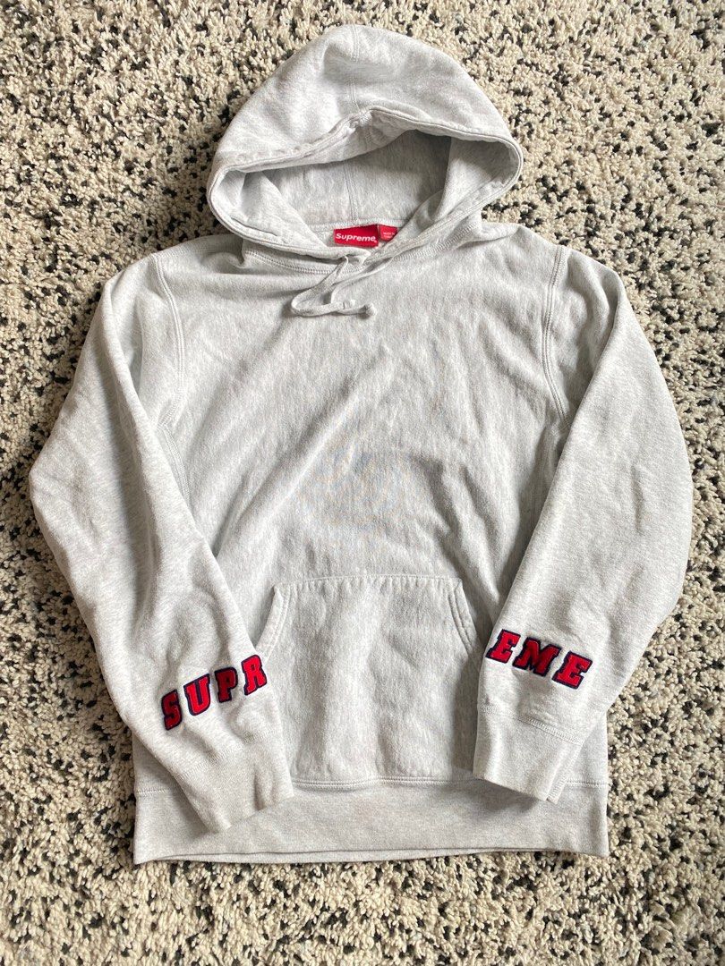 Supreme wrist 2025 logo hoodie