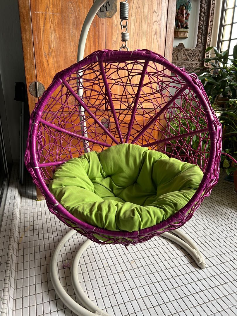 Kids hanging egg discount chair