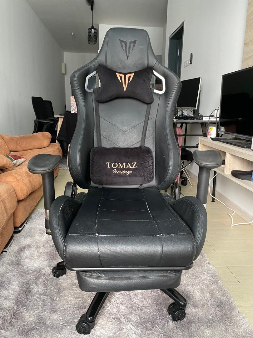 Tomaz Blaze X Pro Gaming Chair, Furniture & Home Living, Furniture