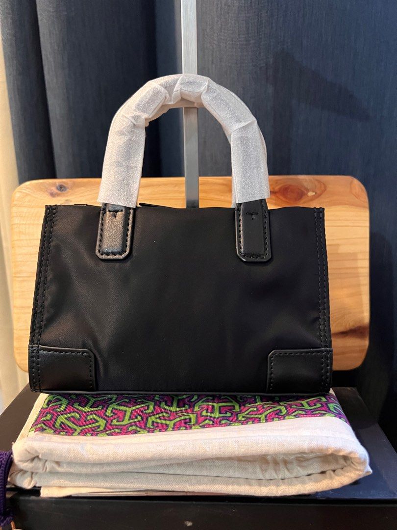 Tory burch micro ella tote sling bag (Category: Luxury Bags & Wallets) located in Mandaluyong City. Submitted by marz.shopping (Listing ID 1256993975, Image 2). Description: Orig THIS IS PRE ORDER!! Dp ₱1,000 Arrival 1-2weeks of your order via aircargo.