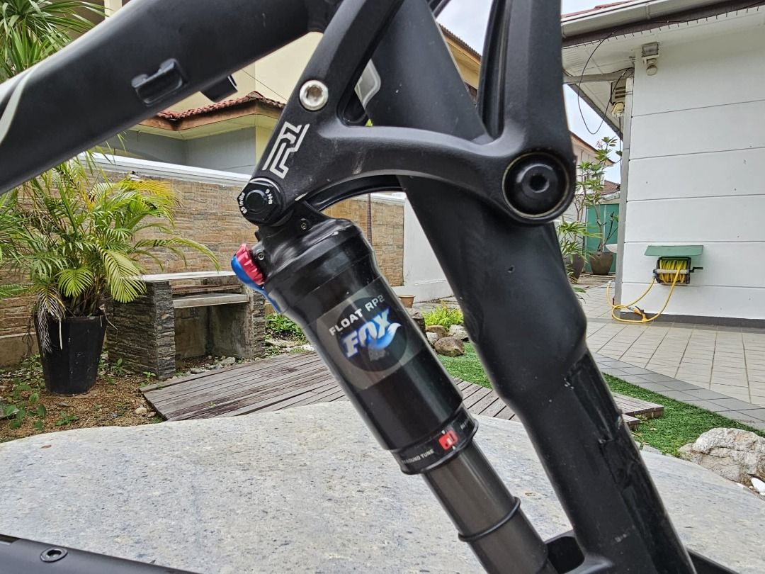 Trek 17 store inch frame