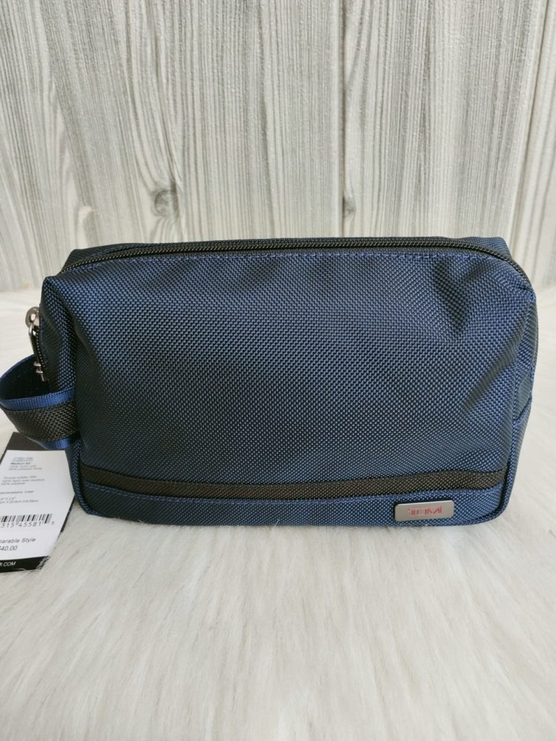 Harga pouch deals tumi