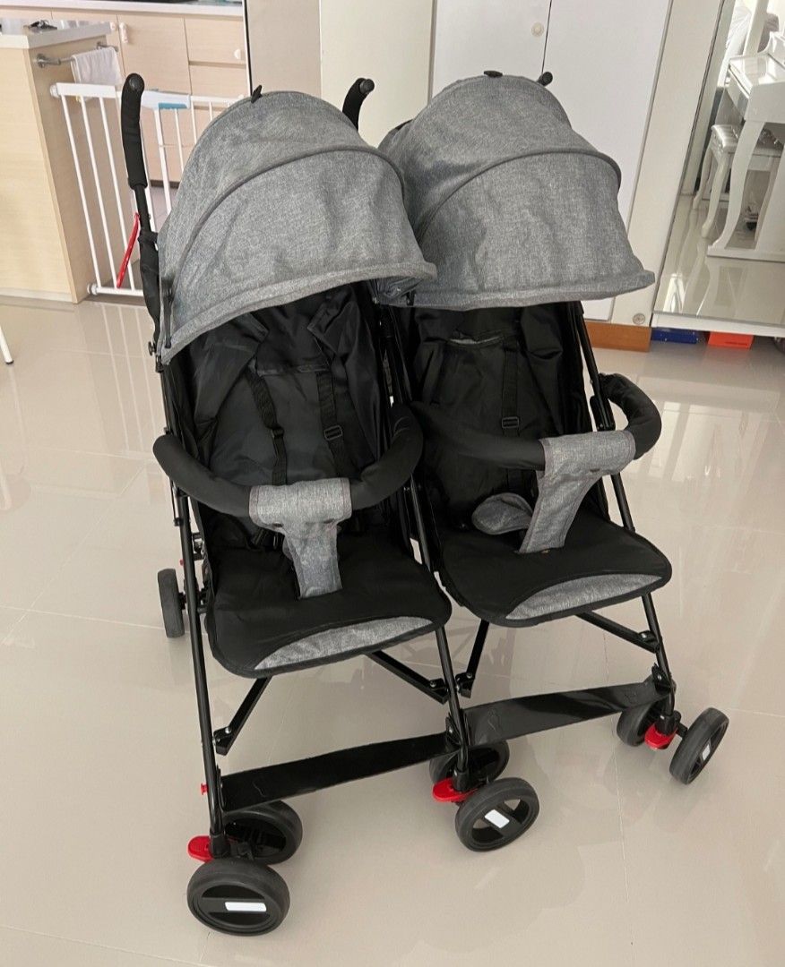 Twin Stroller light and foldable Babies Kids Going Out