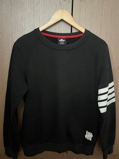 UNDEFEATED LONGSLEEVES