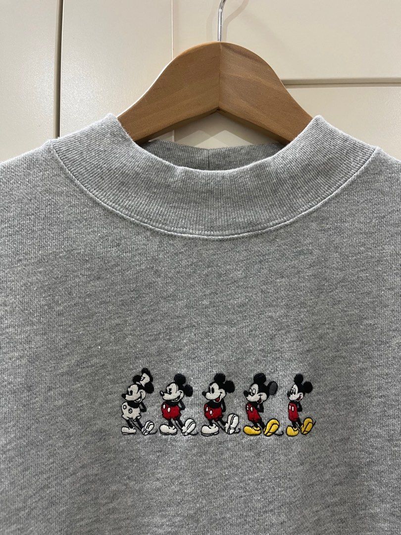 Uniqlo mickey 2025 mouse sweat dress