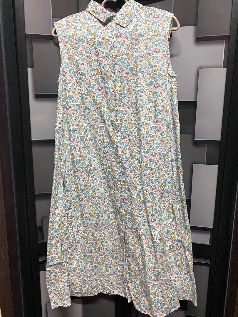 Uniqlo best sale liberty dress