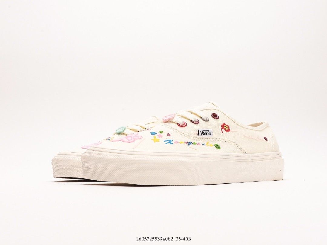 Girls size shop 5 vans