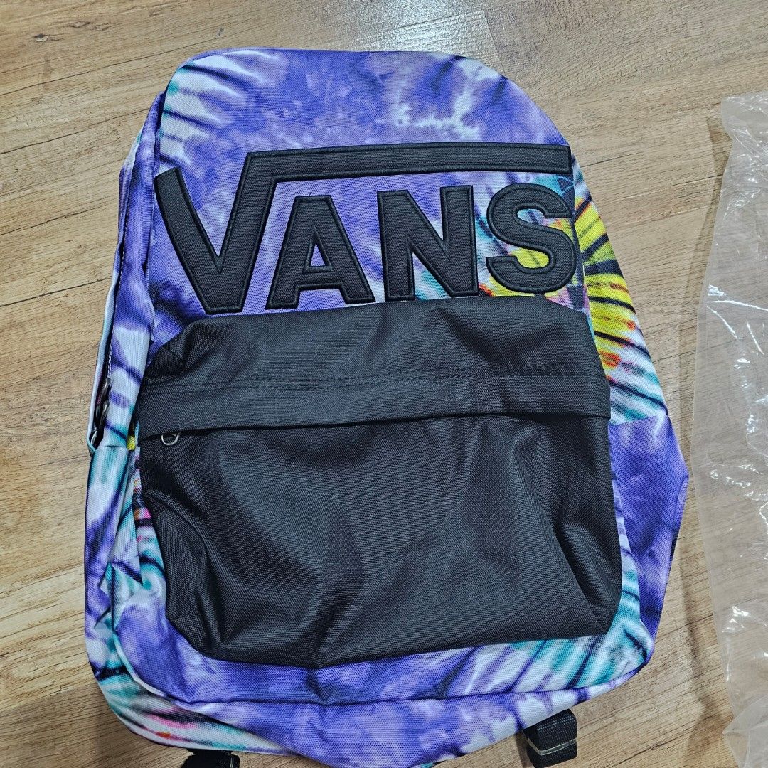 VANS Ols Skool Backpacks Men s Fashion Bags Backpacks on Carousell