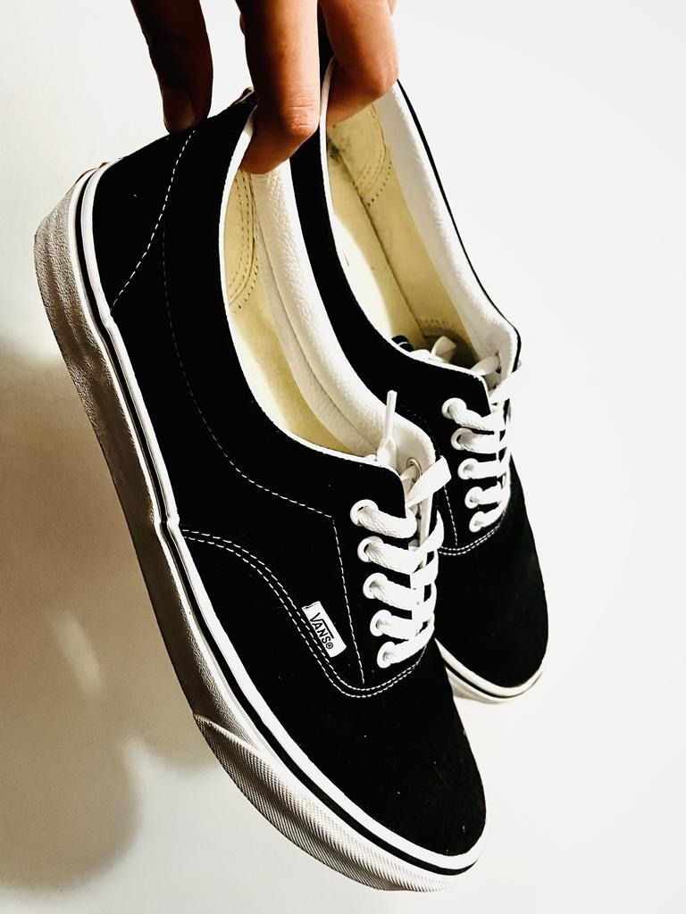 Vans ua era black sale