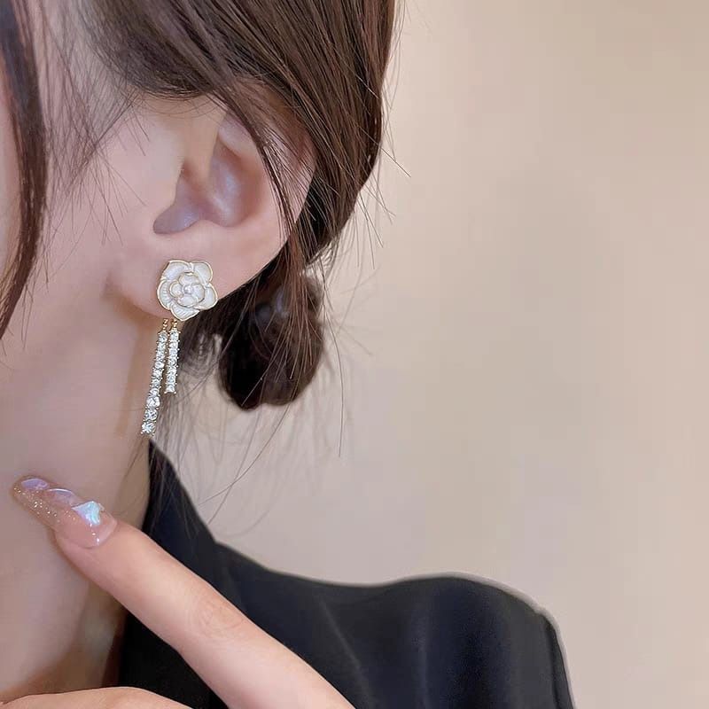 White Rose With Pearl Earring For Ladies Women Girl Jewellery
