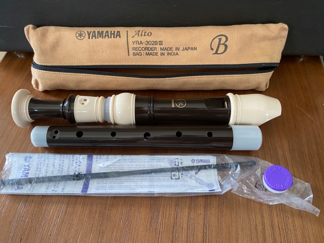 YAMAHA FLUTE YRA302B III, Hobbies & Toys, Music & Media, Musical