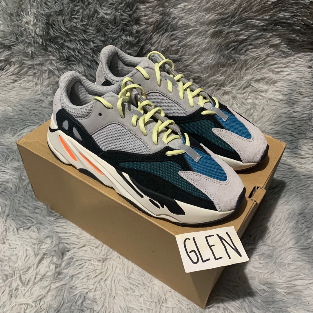 yeezy wave runner 700 retail